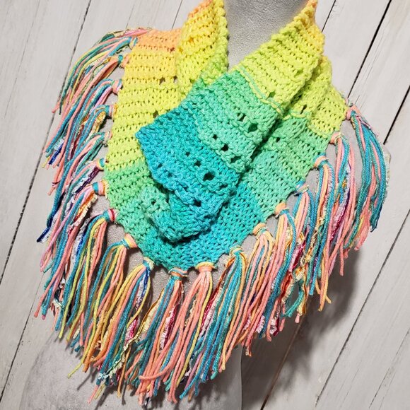 NEW Hand Knitted Boho Cowl Infinity Scarf Fringe Boho Whimsy Festival Indie - Picture 2 of 6